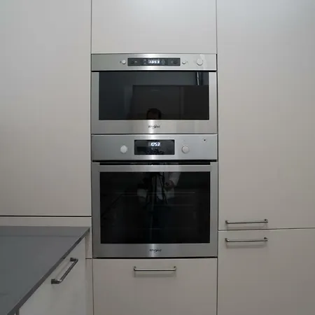 Cantabric Plaza / Iberorent شقة *