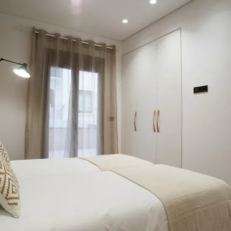 Cantabric Plaza / Iberorent شقة