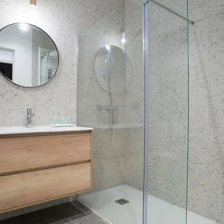 Cantabric Plaza / Iberorent شقة سان سيباستيان