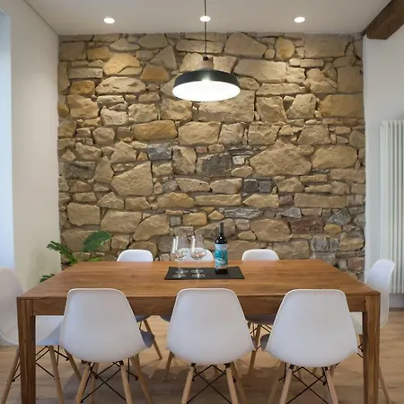 Cantabric Plaza / Iberorent *